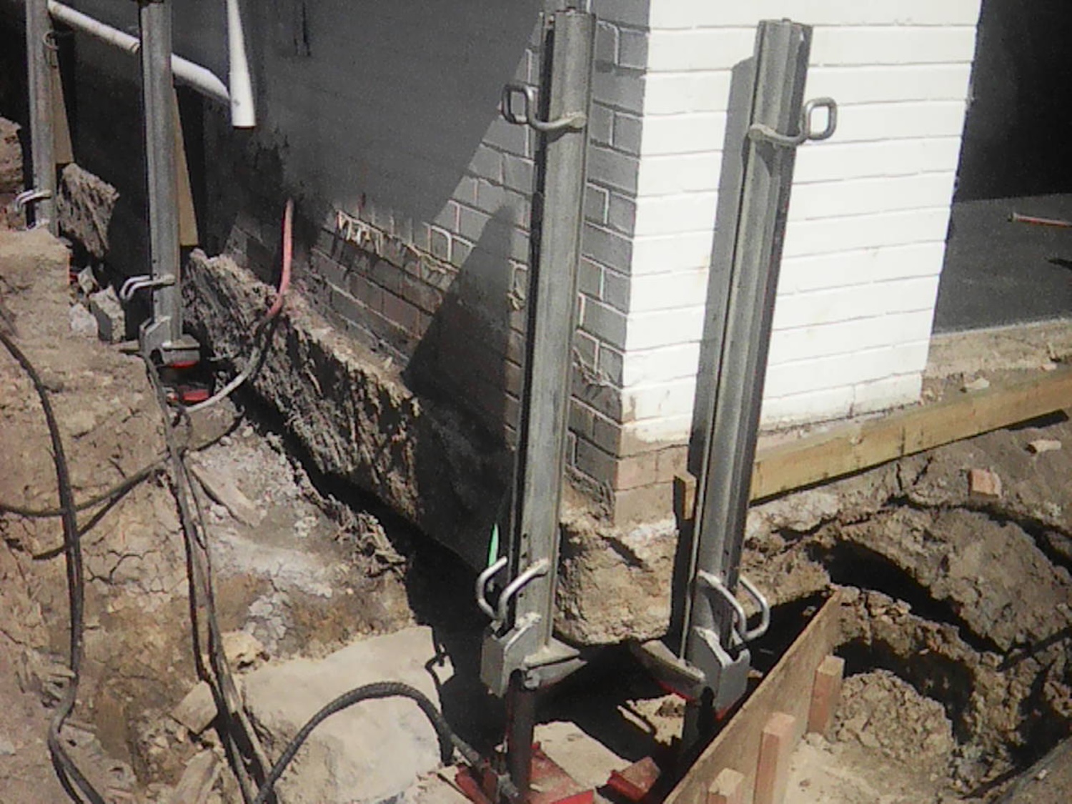 House Lifting House Lifting