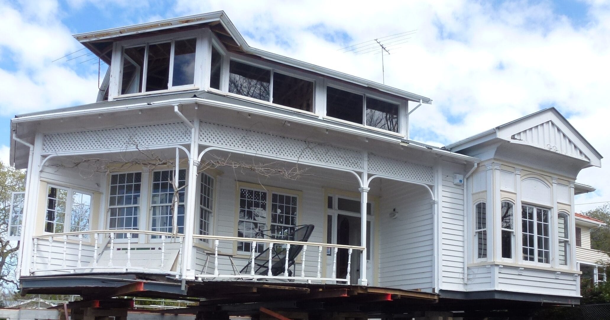 Heritage house lifted and supported during foundation replacement and structural upgrade